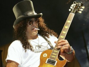 Slash возвращается в Москву с новым альбомом Slash возвращается в Москву с новым альбомом